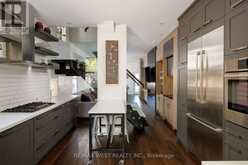 12 STRICKLAND AVENUE | Toronto Ontario | Slide Image Seventeen