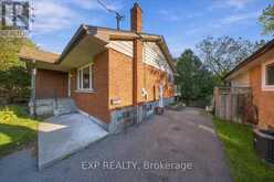 523 BRENTWOOD AVENUE | Oshawa Ontario | Slide Image Three