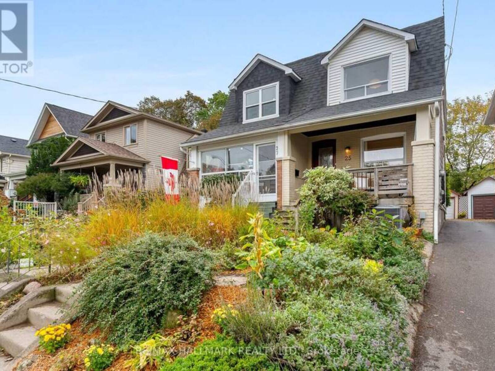 25 NORTHVIEW AVENUE, Toronto, Ontario M1N 1V9