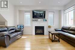 9 SUNNYSIDE HILL ROAD | Markham Ontario | Slide Image Eleven