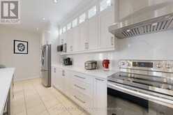 9 SUNNYSIDE HILL ROAD | Markham Ontario | Slide Image Nineteen