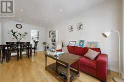 9 SUNNYSIDE HILL ROAD | Markham Ontario | Slide Image Six