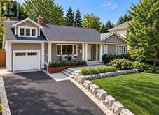 270 POPLAR DRIVE | Burlington Ontario | Slide Image Two