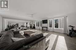 16 KRAFT DRIVE | Kitchener Ontario | Slide Image Thirty