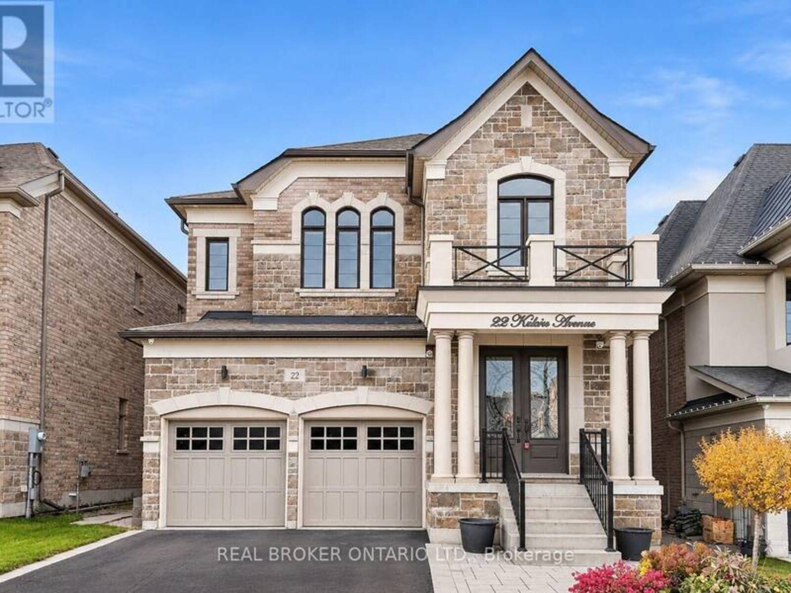 22 KALEIA AVENUE, Aurora, Ontario L4G 3X4