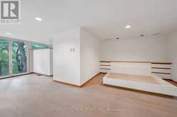 38 RIVERSIDE BOULEVARD | Vaughan Ontario | Slide Image Nineteen