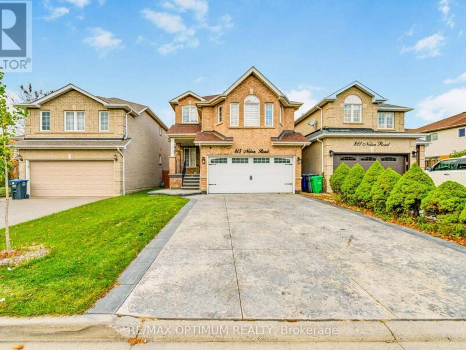 815 NOLAN ROAD, Mississauga, Ontario L5V 2S5