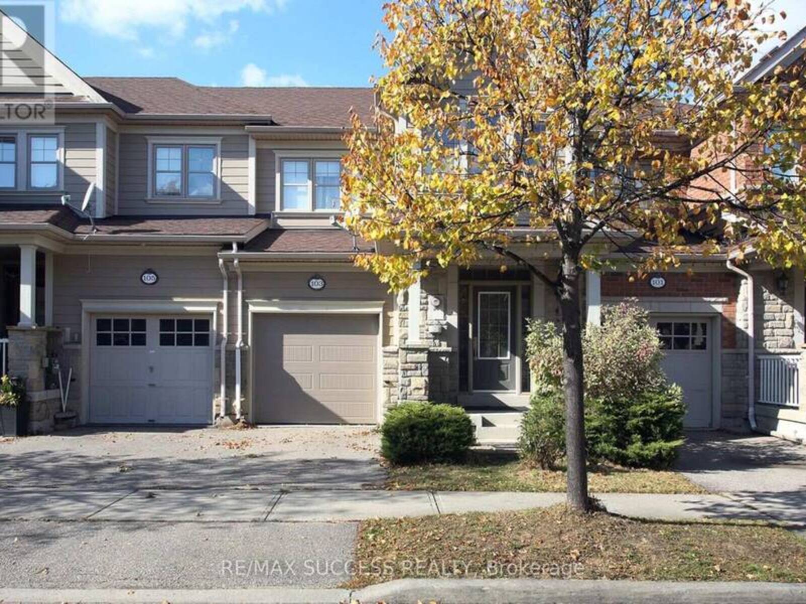 103 DONOVAN HEIGHTS, Milton, Ontario L9T 0R4