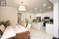 103 DONOVAN HEIGHTS | Milton Ontario | Slide Image Twelve