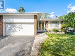 14 STRATHDEE DRIVE Toronto Ontario, M9R 1A4