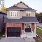 91 YVONNE CRESCENT | London Ontario | Slide Image Two