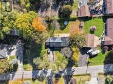 7 PARKSIDE DRIVE | East Gwillimbury Ontario | Slide Image Thirty