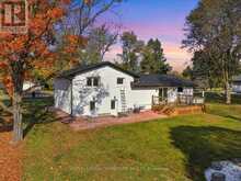 7 PARKSIDE DRIVE | East Gwillimbury Ontario | Slide Image Thirty-two
