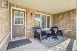 16 LACORRA WAY | Brampton Ontario | Slide Image Three