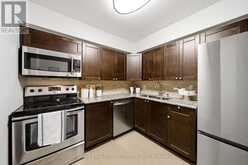 931 - 1506 PILGRIMS WAY | Oakville Ontario | Slide Image Seventeen