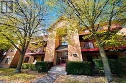 931 - 1506 PILGRIMS WAY | Oakville Ontario | Slide Image Two