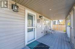 87 WOODWARD AVENUE | Brampton Ontario | Slide Image Three