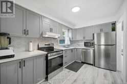 87 WOODWARD AVENUE | Brampton Ontario | Slide Image Eight