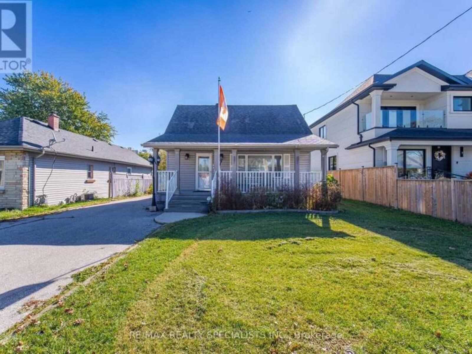 87 WOODWARD AVENUE, Brampton, Ontario L6V 1K5