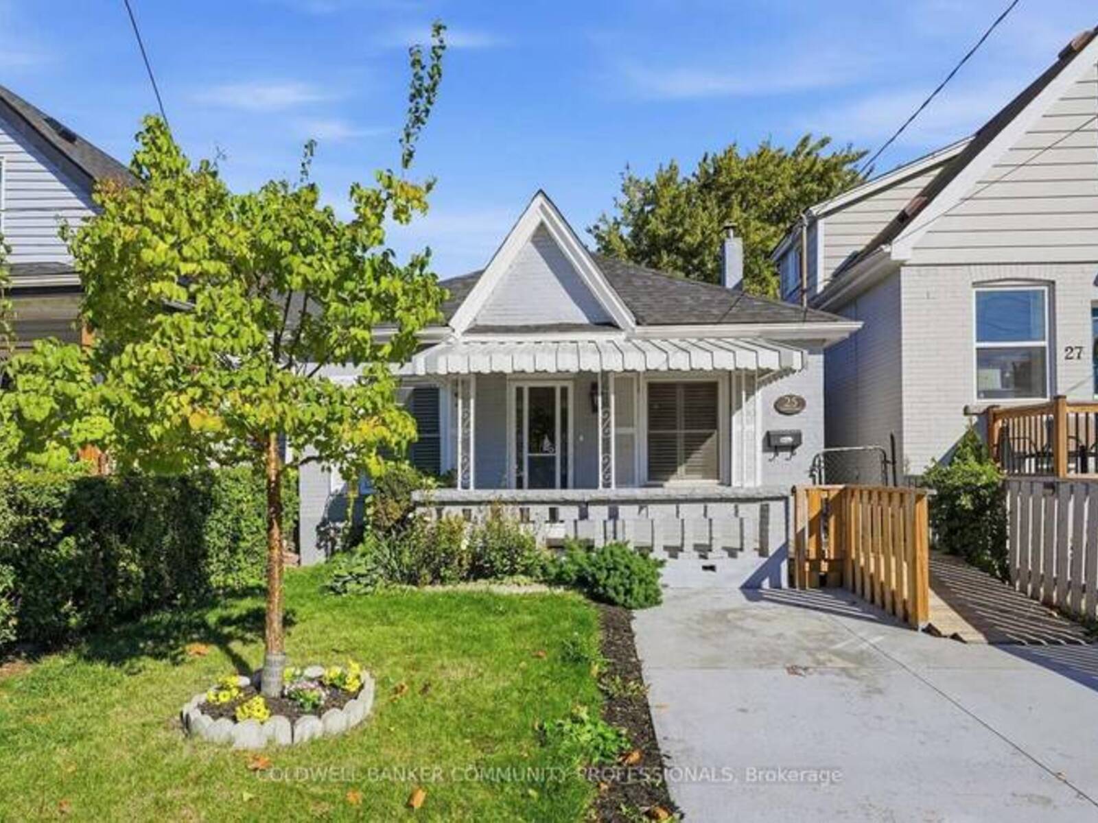 25 HOPE AVENUE, Hamilton, Ontario L8H 2E1