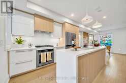 274 ROXTON ROAD | Toronto Ontario | Slide Image Eight
