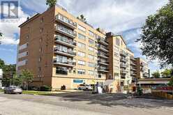 512 - 1818 BAYVIEW AVENUE | Toronto Ontario | Slide Image Three