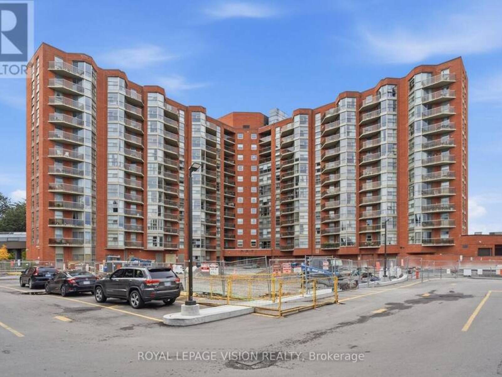 319 - 10 DEAN PARK ROAD, Toronto, Ontario M1B 3G8