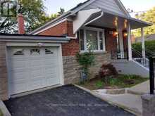 5 AYLESFORD DRIVE | Toronto Ontario | Slide Image One