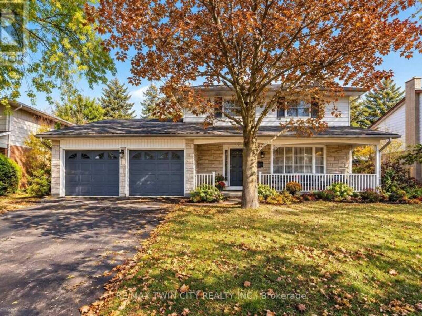 47 EASTWOOD DRIVE, Kitchener, Ontario N2A 2A1