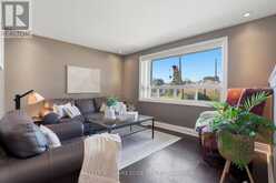 660 WICKENS AVENUE | Burlington Ontario | Slide Image Five