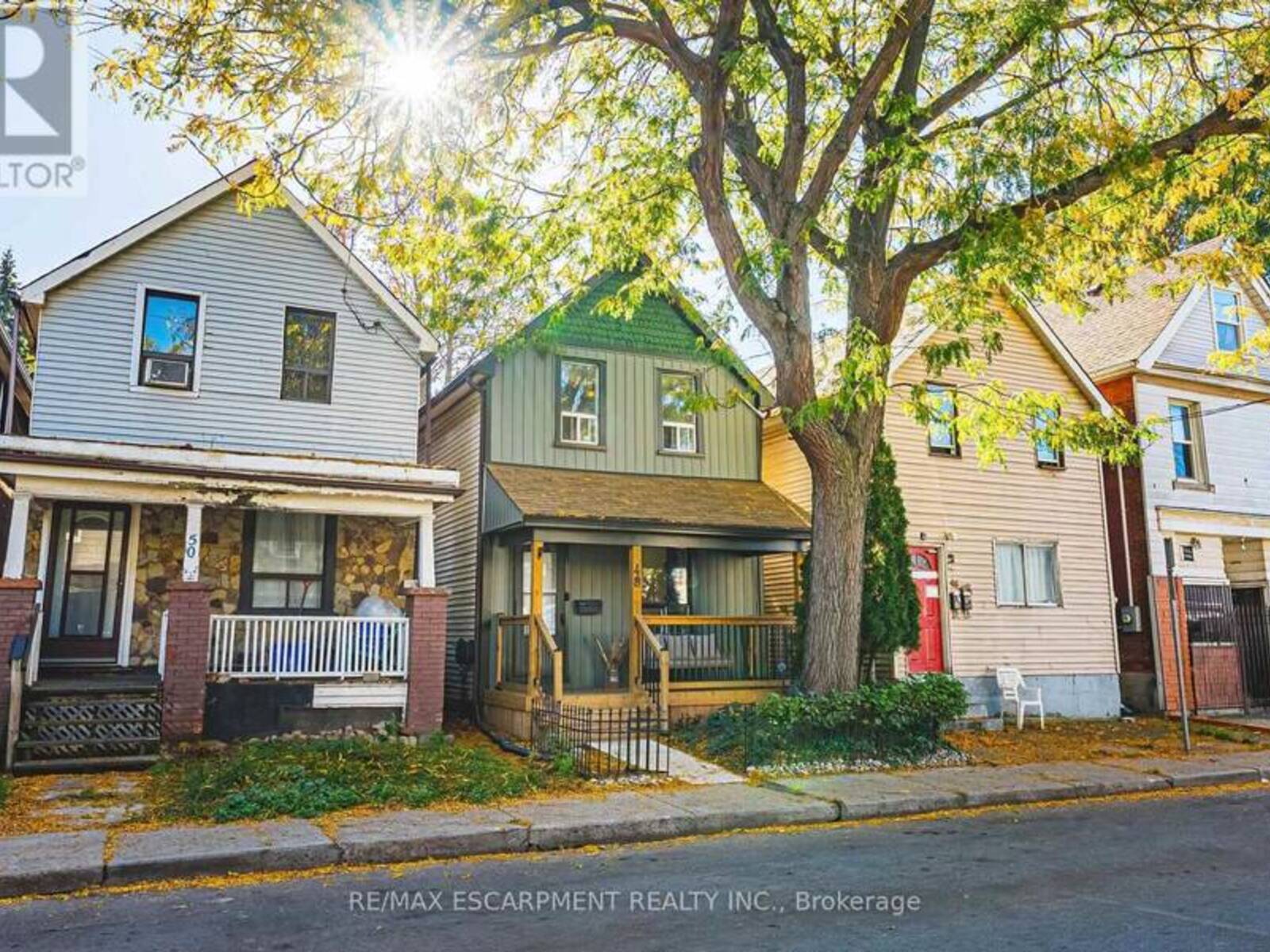 48 FRANCIS STREET, Hamilton, Ontario L8L 3V3