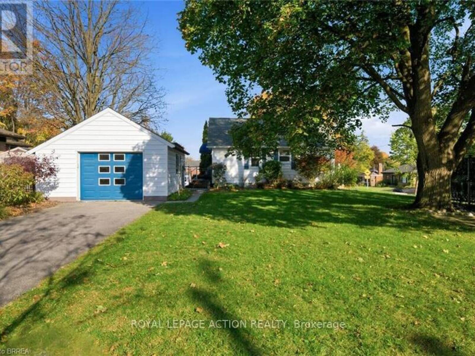 222 ST GEORGE STREET, Brantford, Ontario N3R 1W7