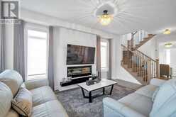 1864 LOTUS BLOSSOM ROAD | Pickering Ontario | Slide Image Nine
