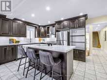 117 TARA CRESCENT | Markham Ontario | Slide Image Twelve