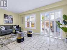 117 TARA CRESCENT | Markham Ontario | Slide Image Seven