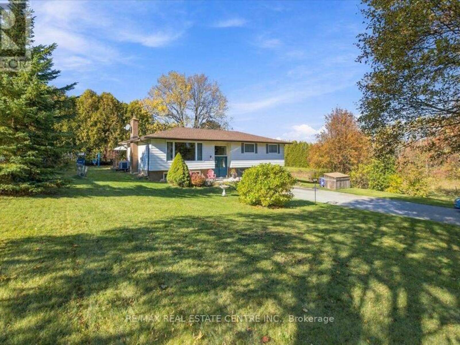 9032 32 ND SIDE ROAD, Erin, Ontario L7J 2L8