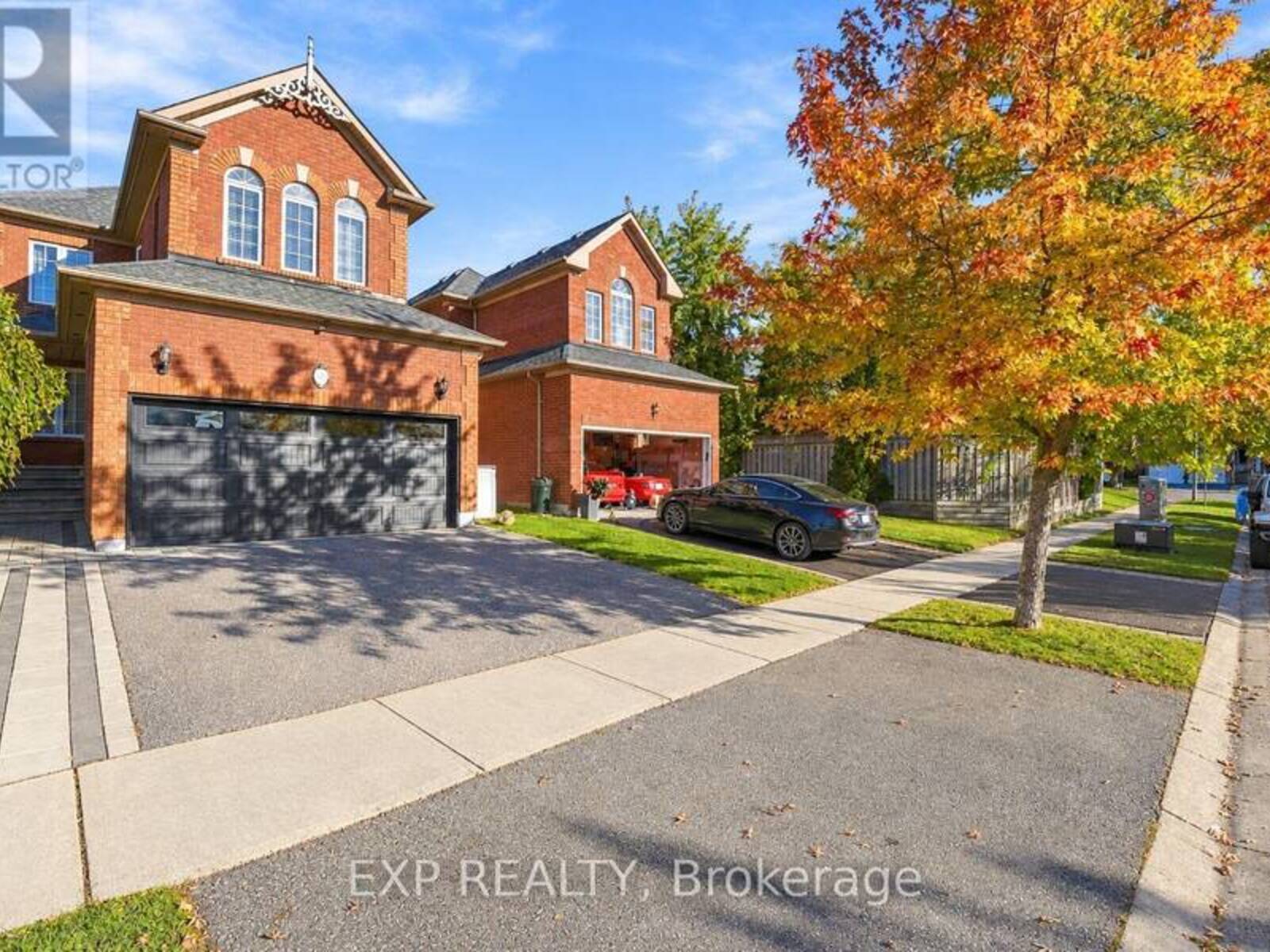 152 UNDERWOOD DRIVE, Whitby, Ontario L1M 1H6