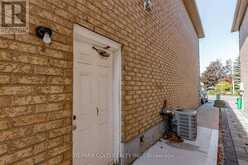 104 TUMBLEWEED TRAIL | Brampton Ontario | Slide Image Thirty-five
