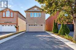 104 TUMBLEWEED TRAIL | Brampton Ontario | Slide Image Three