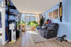 910 - 2 REAN DRIVE | Toronto Ontario | Slide Image Ten