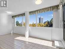 303 - 20 HARDING BOULEVARD W | Richmond Hill Ontario | Slide Image Twenty