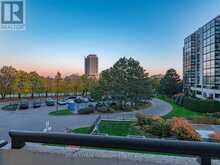 303 - 20 HARDING BOULEVARD W | Richmond Hill Ontario | Slide Image Thirty
