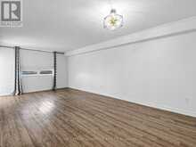 303 - 20 HARDING BOULEVARD W | Richmond Hill Ontario | Slide Image Four