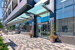609 - 4208 DUNDAS STREET W | Toronto Ontario | Slide Image Three