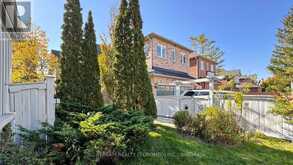 26 PORT RUSH TRAIL | Markham Ontario | Slide Image Forty-five