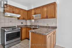101 MICHIGAN AVENUE | Brampton Ontario | Slide Image Eight