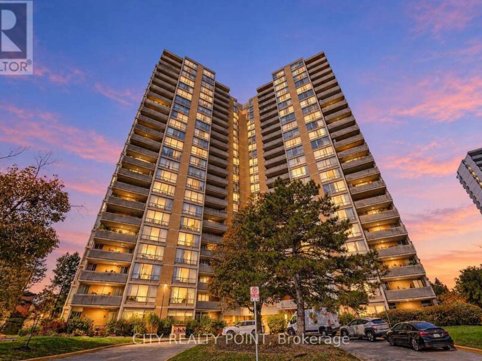 2003 - 10 MARTHA EATON WAY, Toronto, Ontario M6M 5B3