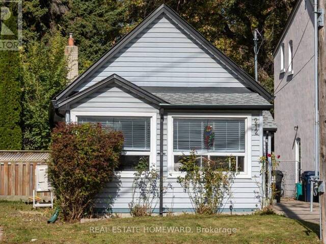 212 CLONMORE DRIVE Toronto Ontario, M1N 1Y1 - Property For Sale