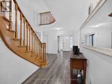 15 HEDGEROW AVENUE | Brampton Ontario | Slide Image Eleven