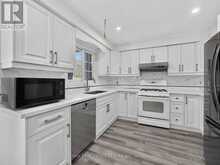 15 HEDGEROW AVENUE | Brampton Ontario | Slide Image Fifteen